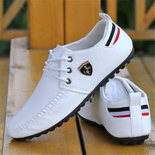 Load image into Gallery viewer, 2021 Breathable Solid Color Slip Men Driving Shoes Spring And Autumn New Style Breathable Men&#39;s Peas Shoes the British Sneakers
