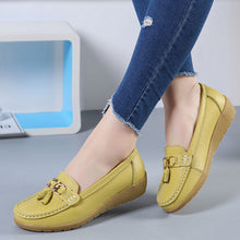 Load image into Gallery viewer, Women Flats Ballet Shoes Cut Out Leather Breathable Moccasins Women Boat Shoes Ballerina Ladies Casual Shoes