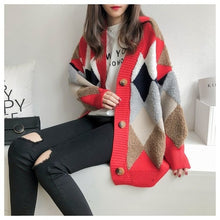 Load image into Gallery viewer, Cardigan sweater 2021 spring and autumn new ins popular retro French loose knitted cardigan length net red sweater coat b012