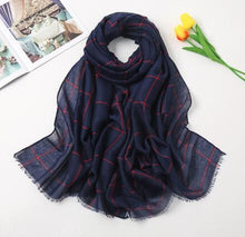 Load image into Gallery viewer, New Muslim Women Plaid Hijab Scarf Long Soft Cotton Headscarf Hijab Femme Musulman Headwraps Head Scarves Shawl 75x190cm